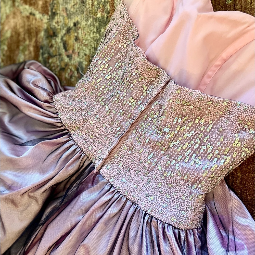 Gorgeous Xcite formal/prom/pagent gown